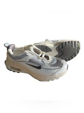 Nike Air Max Bliss Women's Sneakers - White & Wolf Grey - Size 8.5